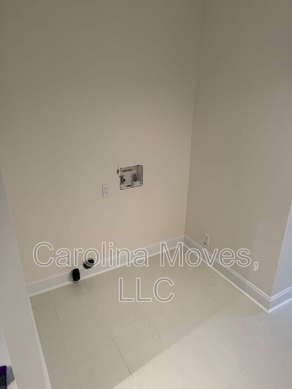 Building Photo - 506 Dunwoody Dr