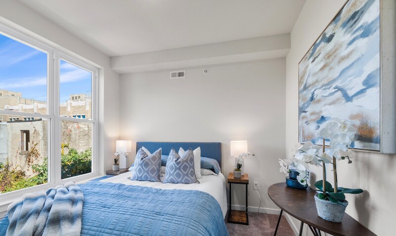 Building Photo - 2128 Master St