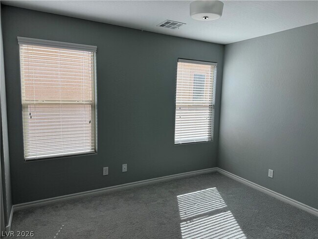 Building Photo - 12457 Loggeta Way