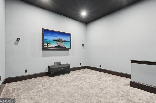Building Photo - 343 Summer Garden Dr