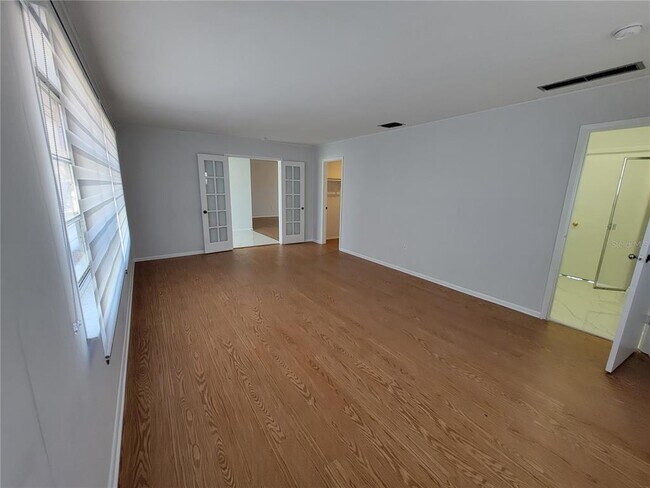 Building Photo - 3413 Port Charlotte Blvd