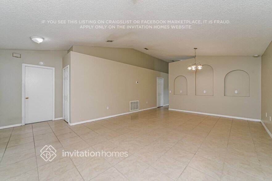 Building Photo - 4860 Preserve Blvd