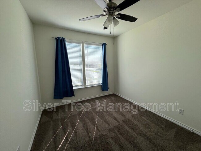 Building Photo - 117 Wild Onion Ln