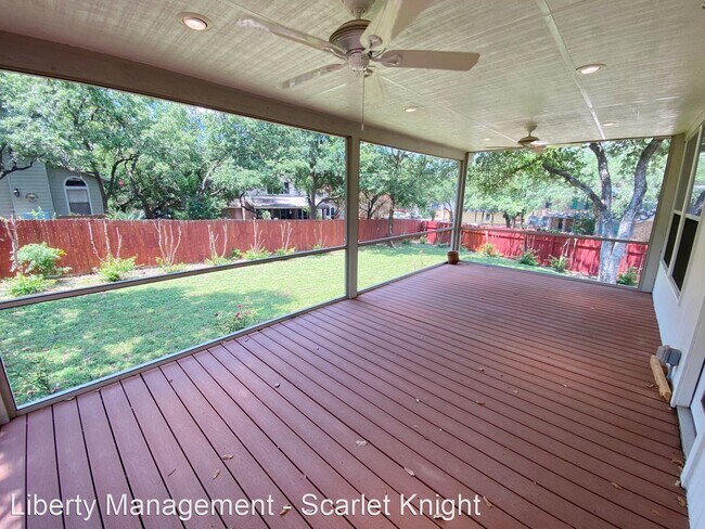 Building Photo - 4 br, 2.5 bath House - 5818 Bellaire Point
