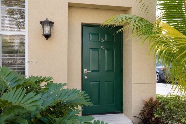 Building Photo - 2069 S Ocean Dr