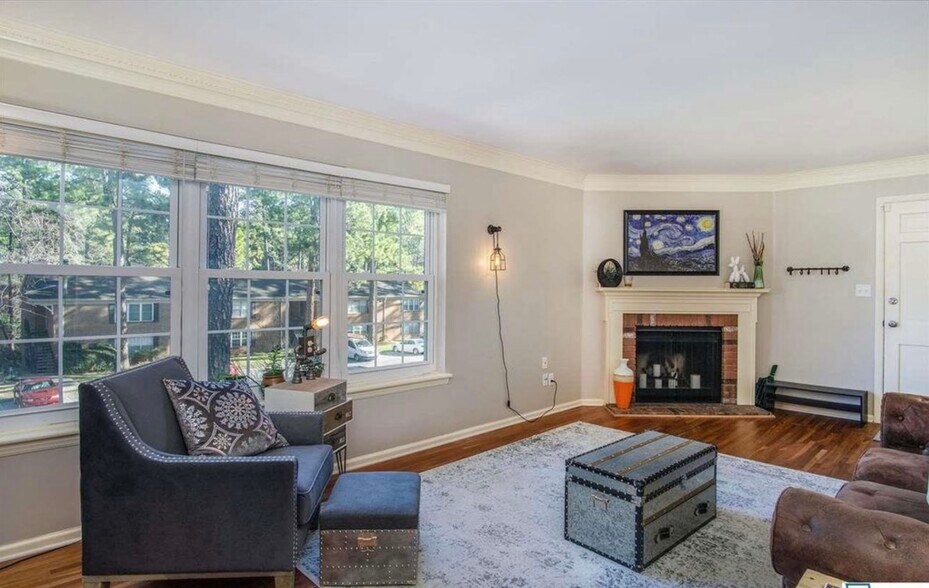 Building Photo - 2058 Montreat Cir