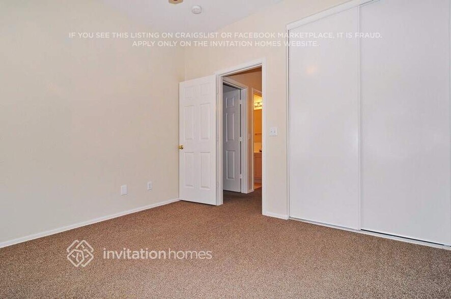 Building Photo - 13988 N 132nd Ct