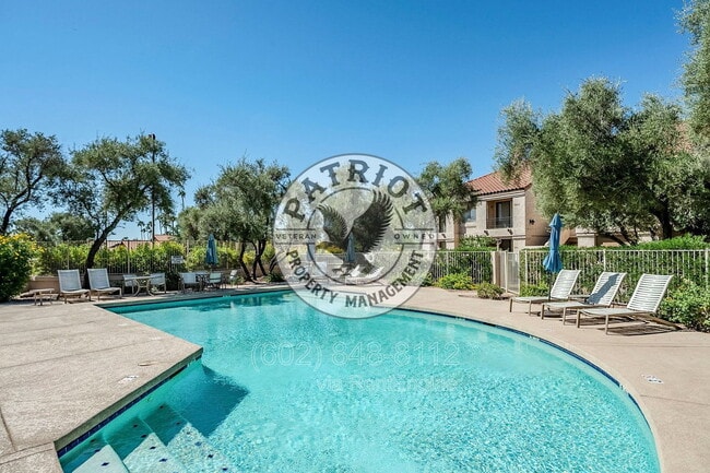 Building Photo - 9708 E Vía Linda