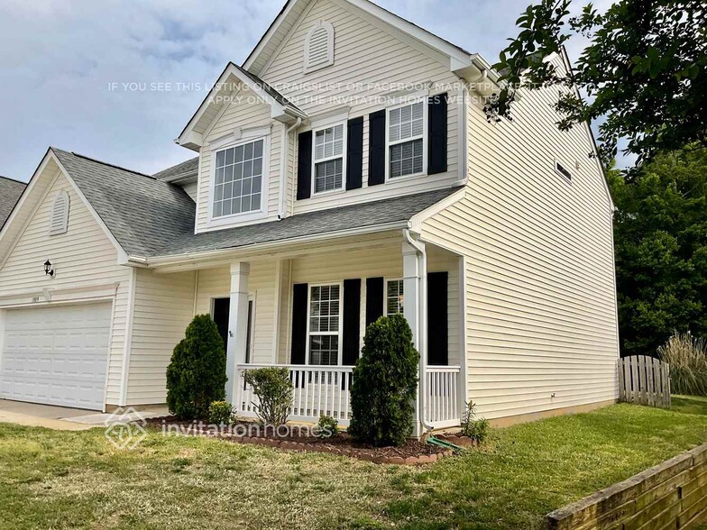 Building Photo - 1009 Tiger Eye Ave