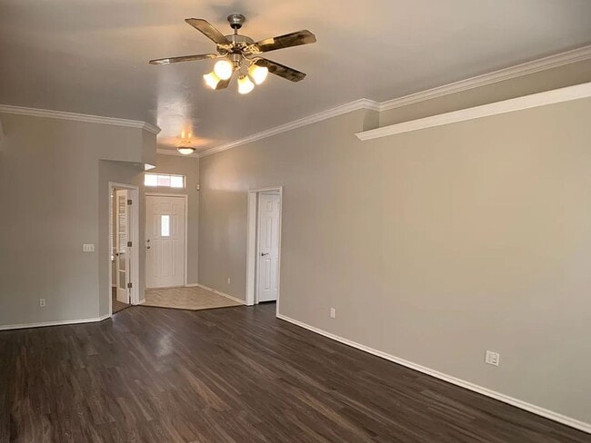 Building Photo - Spacious 4-Bedroom Home | Fenced Yard & 2-Car Garage