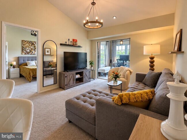 Building Photo - 3315 Wyndham Cir