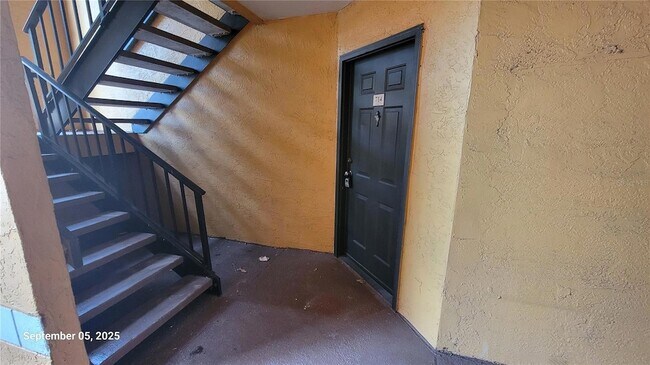 Building Photo - 5785 Gatlin Ave