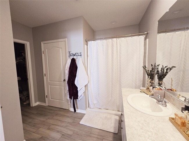Building Photo - 3180 Royal Tern Dr