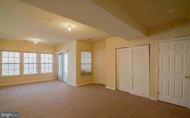 Building Photo - 8103 Pennington Dr