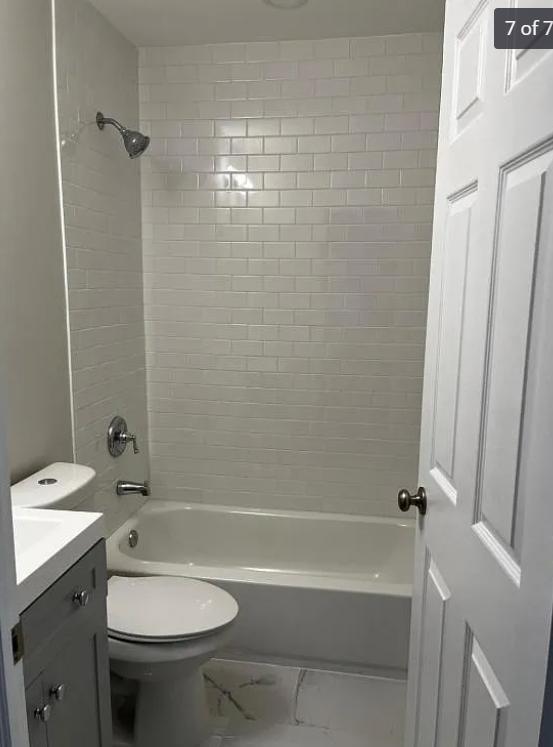 Building Photo - 3911 First St SE, Unit 202