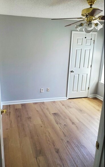 Building Photo - 1297 Waterton Trail