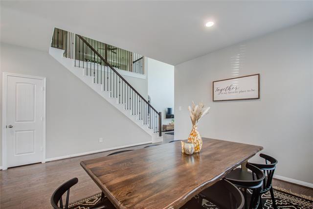 Building Photo - 7606 Cottonwood Falls Dr