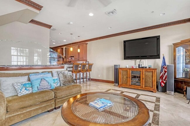 Building Photo - 149 Harbors Way