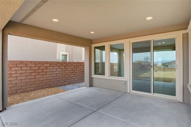 Building Photo - 10936 Free Flow Pl