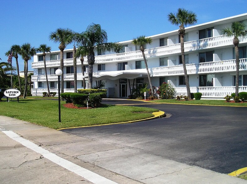 Primary Photo - 3190 N Atlantic Ave