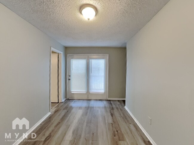 Building Photo - 1687 Coronet Dr