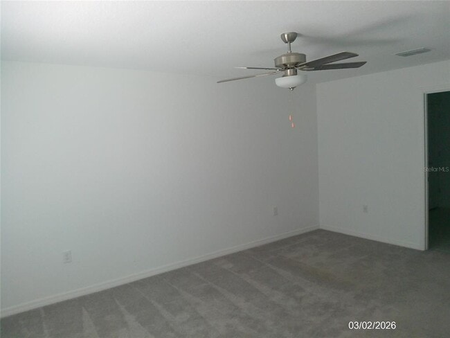 Building Photo - 1646 Red Loop