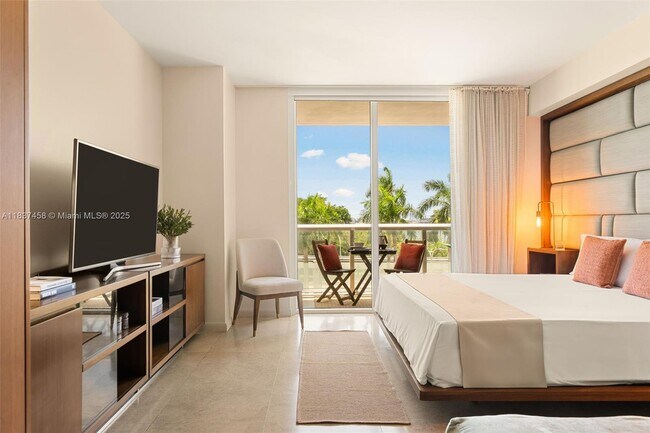 Building Photo - 50 Biscayne Blvd