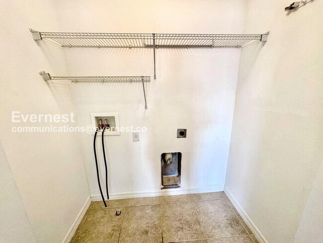 Building Photo - 2429 Hibiscus Bay Ln