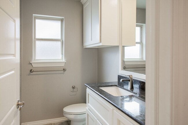 Building Photo - 3320 NW 187th Terrace