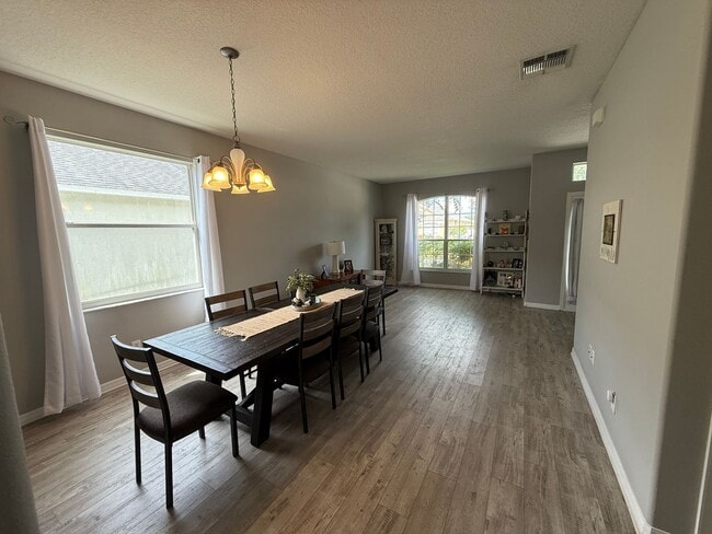 Building Photo - Welcome to Tanner Crossings.  Luxury Living, Smart Home!