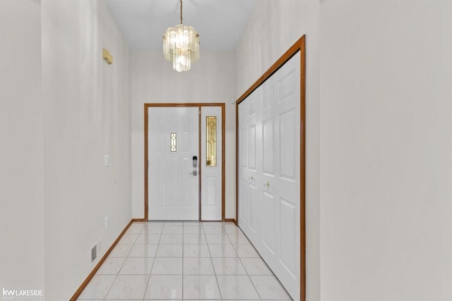 Building Photo - 53638 Springhill Meadows Dr