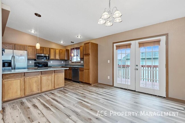 Building Photo - 109 McDowell Dr