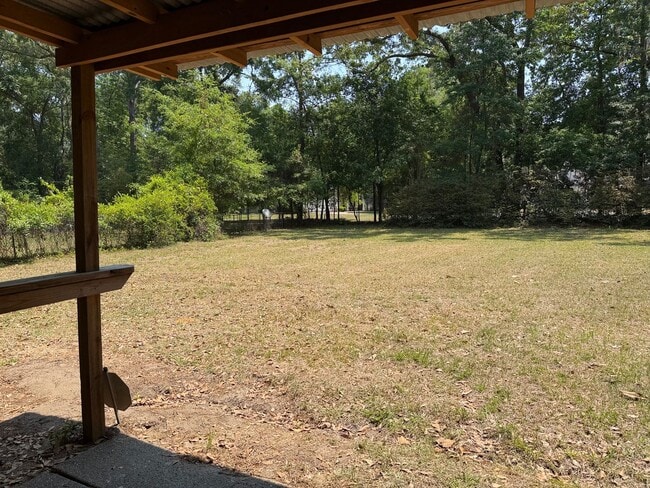 Building Photo - Private Country Setting 2 Bedroom/ 1 Bath Brick Home w/ Storage Shed and Fenced Yard- No HOA