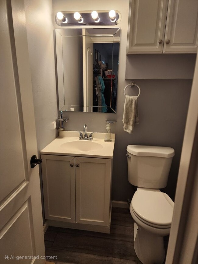 Building Photo - 3 bedrooms, 3 bath, 3 car garage