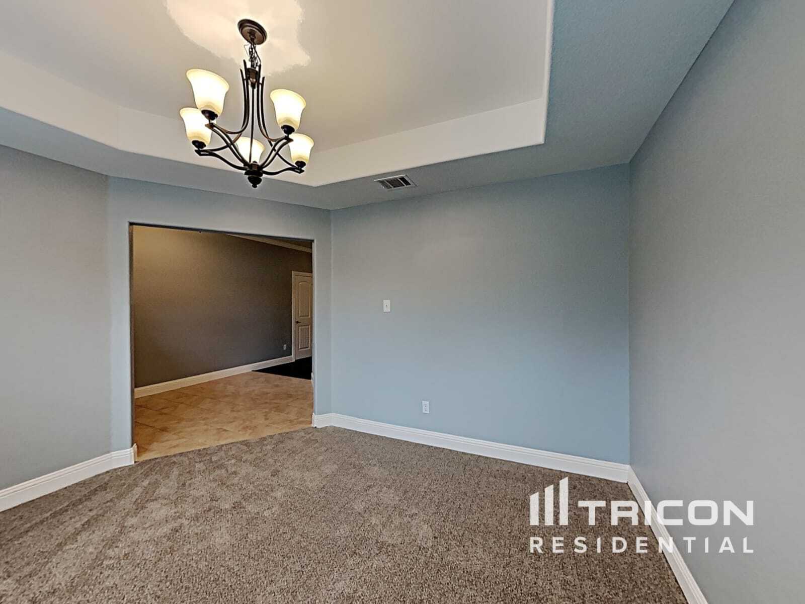 Building Photo - 2525 Sabine Cir