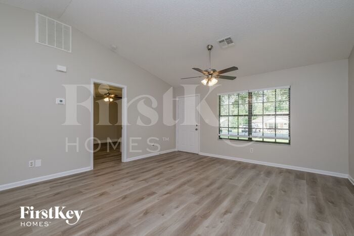 Building Photo - 11616 Linda Ln