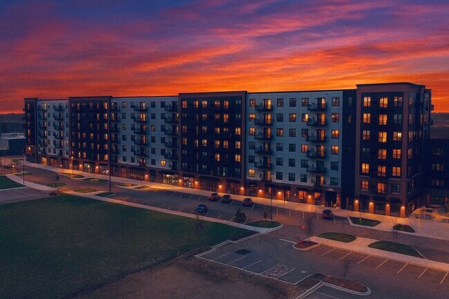 Building Photo - 250 McHenry Rd