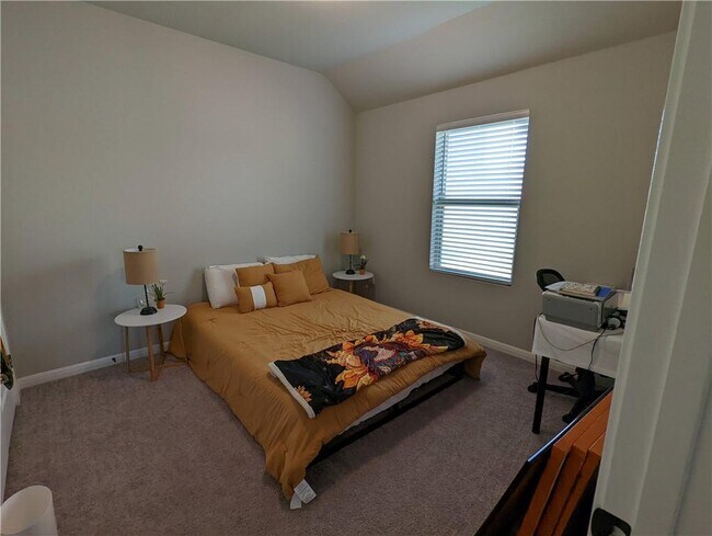 Building Photo - 11801 Carrizo Spgs Path