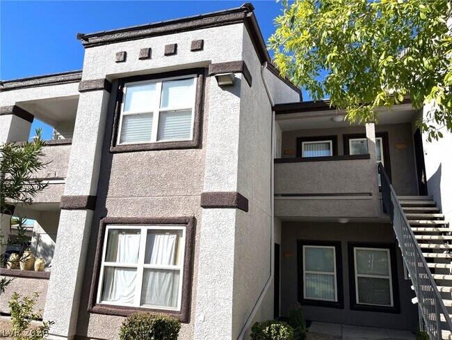 Building Photo - 7255 W Sunset Rd
