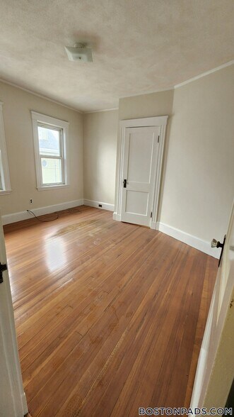 Building Photo - 12 Eliot St