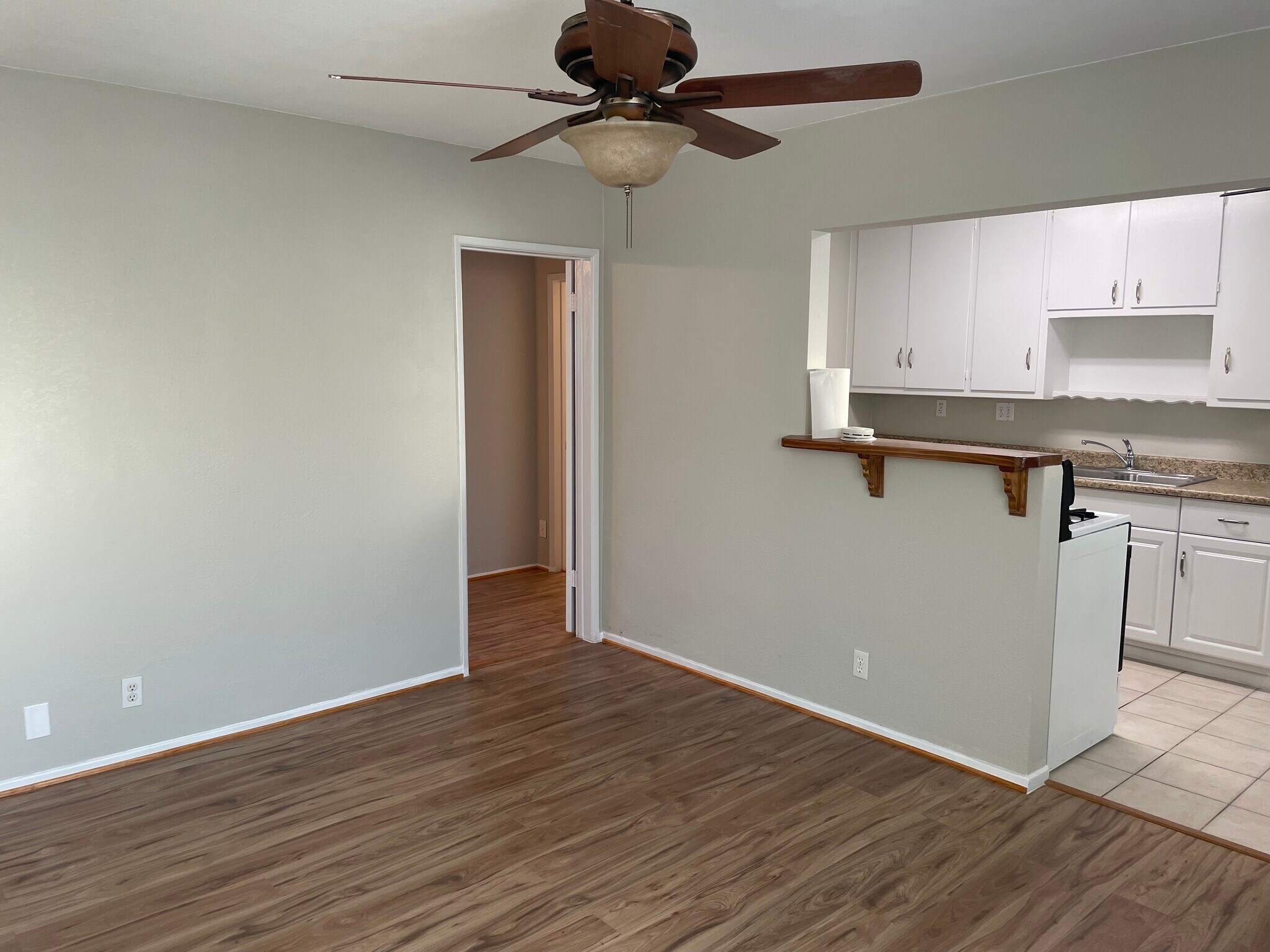 Building Photo - 3918 Christina Rd