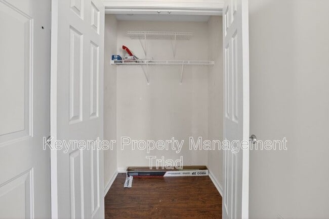 Building Photo - 4280 Cedarcroft Ct