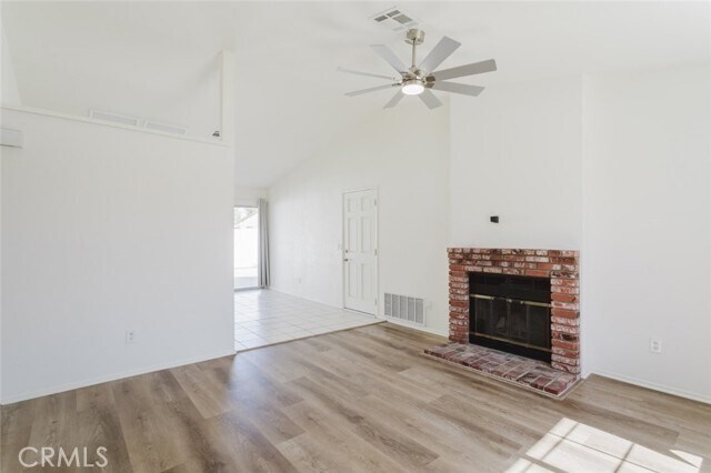 Building Photo - 203 Linda Ct