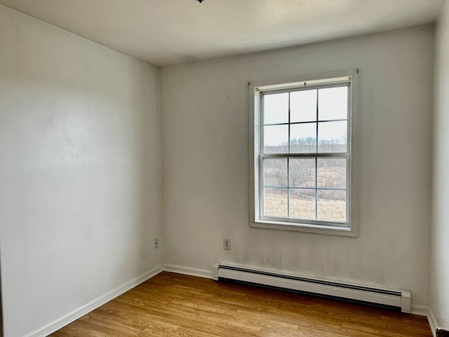 Building Photo - 376 NY-32