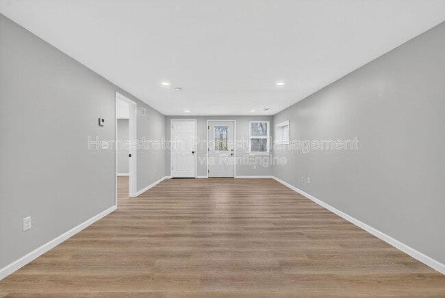 Building Photo - 1566 Sugar Grove Rd