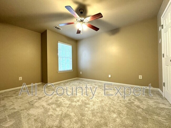 Building Photo - 969 Pierce Ivy Ct NE