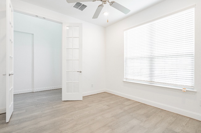 Building Photo - 8209 Abellia Ct