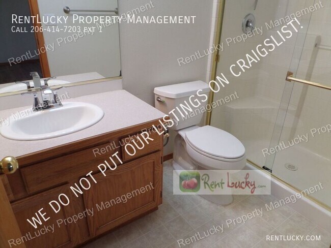 Building Photo - 5039 S 178th St