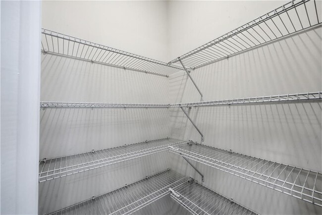 Building Photo - 1612 Dover Creek Ln