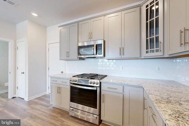 Building Photo - 2375 Stephanie Tessa Ln